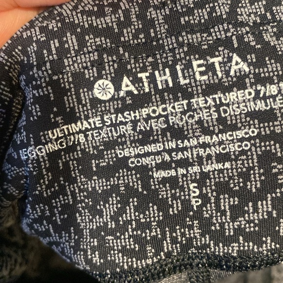 Athleta Ultimate Stash Textured Tight Legging - Picture 6 of 7